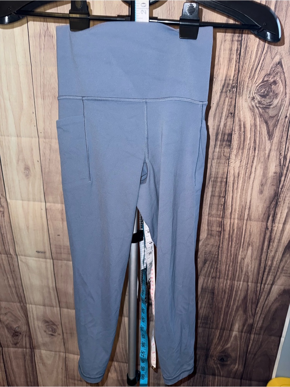 Athleta Salutation Stash 7/8 Tight Leggings XXS Gray Blue Side pocket